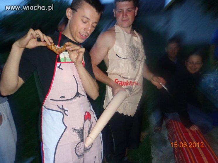 Ciekawe czy rodzice wiedzą że ma chłopaka?