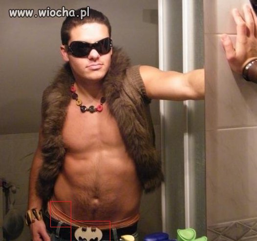 Lansik paskiem z batmana ?