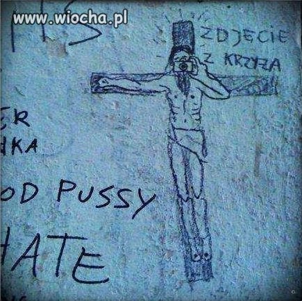 Zdjęcie z krzyża prosto na fejsbuczka