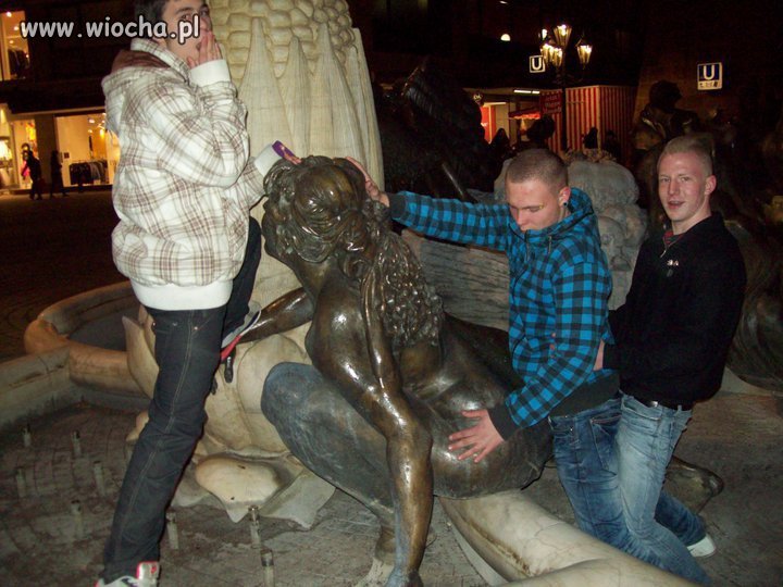 Gang Bang...