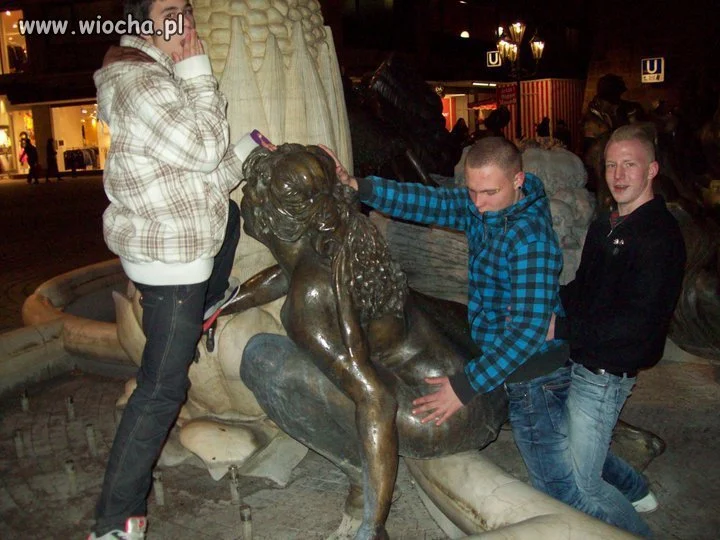 Gang Bang...