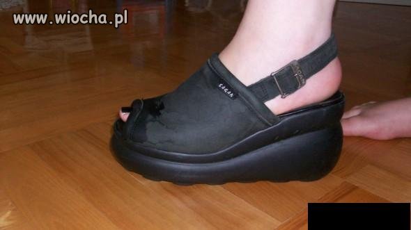 Buty firmy ...
