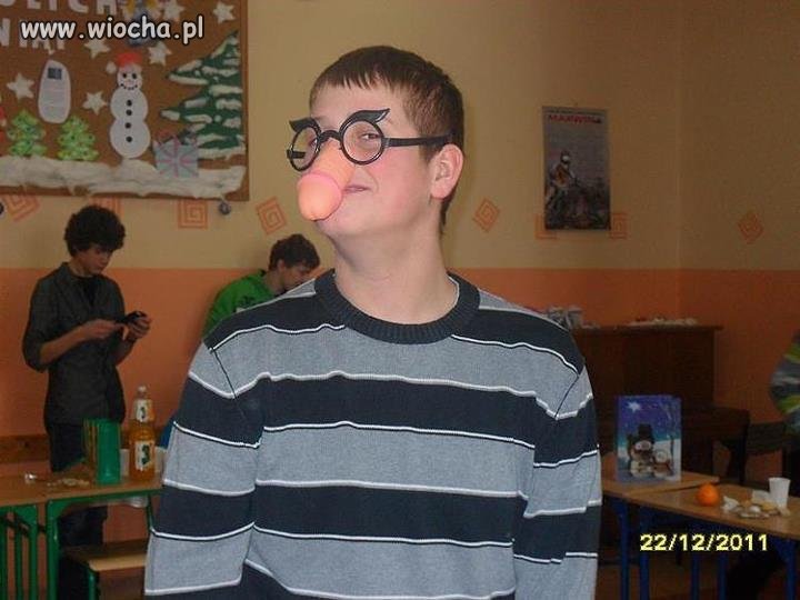 Głupota się szerzy. 