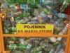 Pojemnik na makulaturę haha 