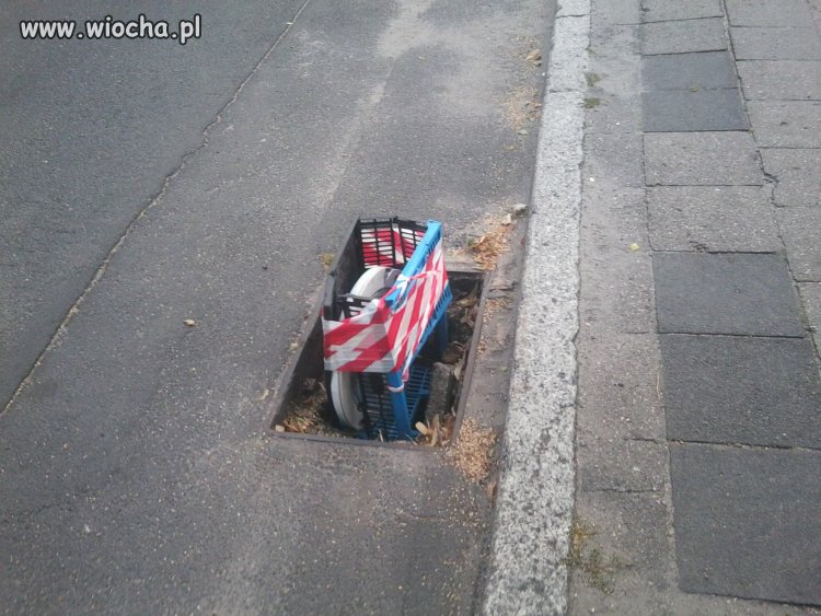 Koszyk na pranie + pokrywa od pralki + taśma 