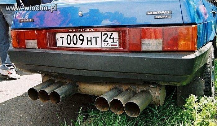 Jeszcze tylko dwa skrzydła po bokach