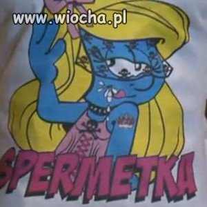 Nowoczesna koszulka