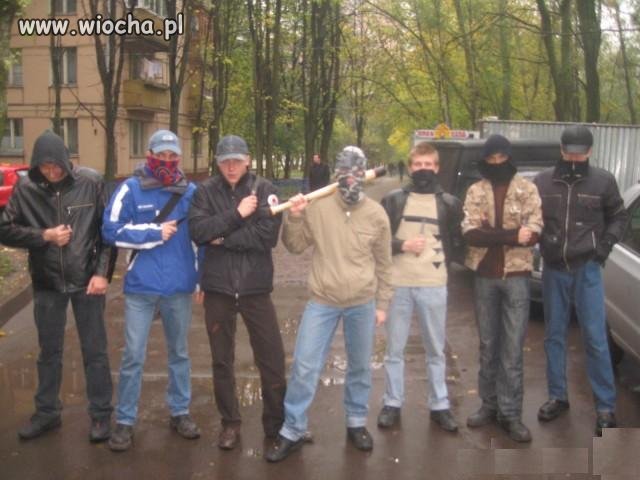 Lansik osiedlowej gangsty