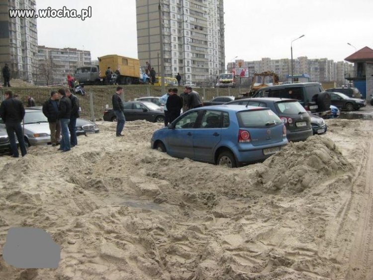 Swojskie klimaty...nasypali piasku!