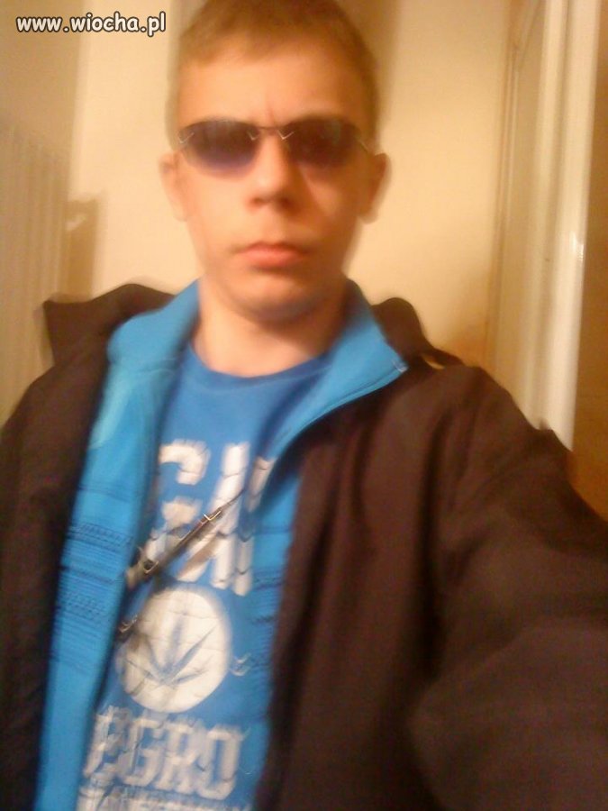 Po co mu te okulary