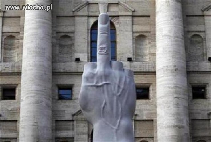 Proponuję postawić taki przed sejmem. 