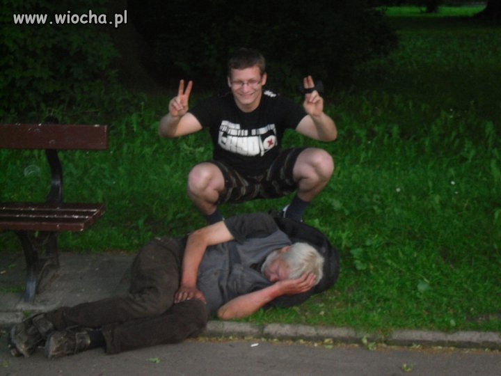 Ciekawe czy tak by się śmiał