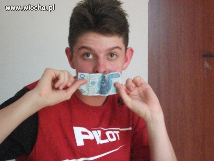 Wiem, że lans na kasę jest nudny, ale...