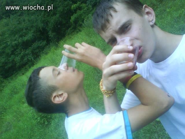 Zabawa, dwaj szaleni