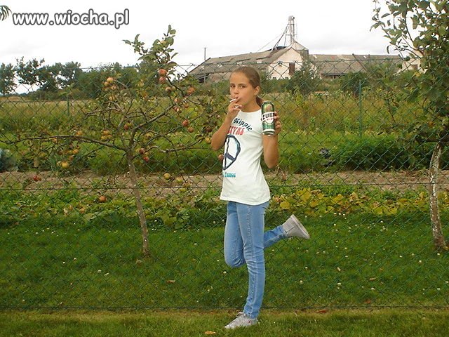 Mam już 12 lat i  wrzucam takie foty na Nk...