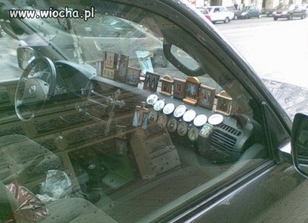 Auto wielbiciela o. Rydzyka