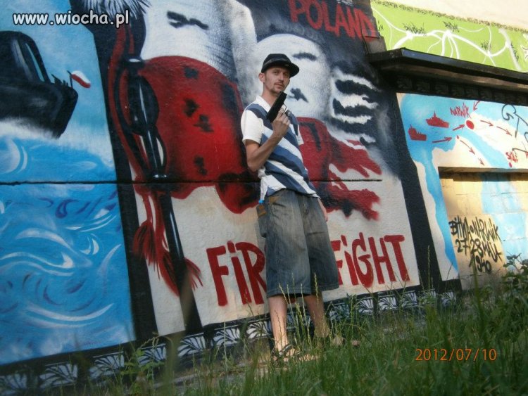 Gangster z pistoletem...