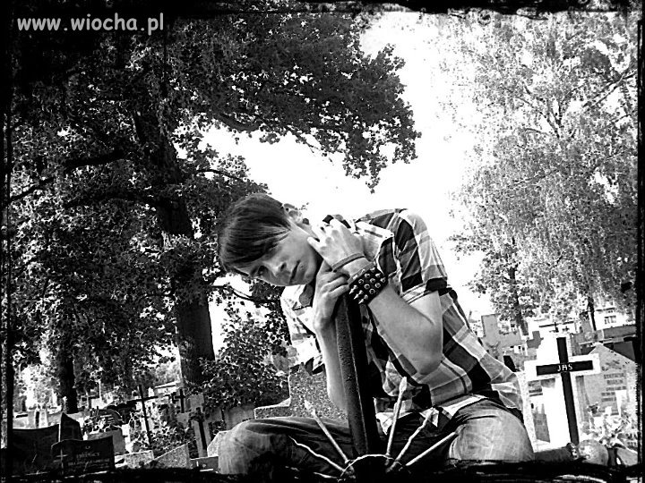 Kolejne niekochane emo dziecko