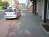 Policjanci na kebabie a radiowóz na chodniku!