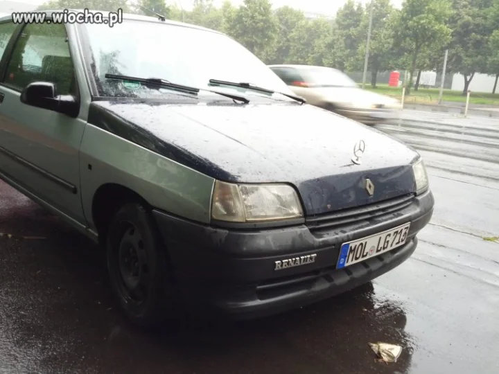 Mercedes - Renault 