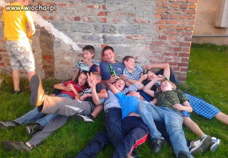 11 lat i browarek w ręku