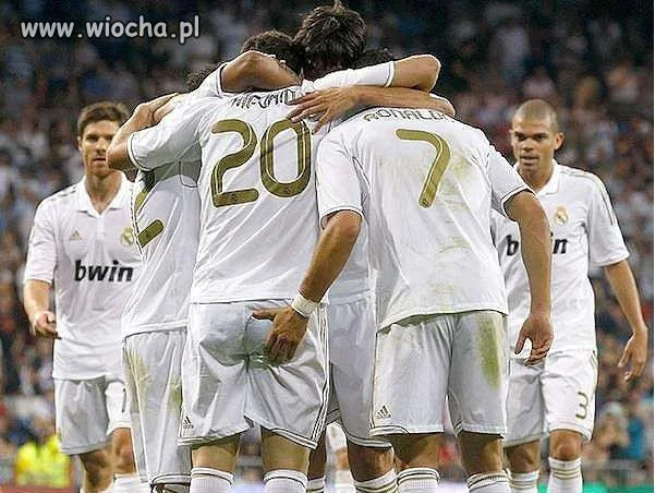Ronaldo to ...! 