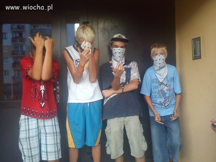 KINDER MAFIA ! 