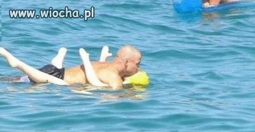 Singiel nad morzem.
