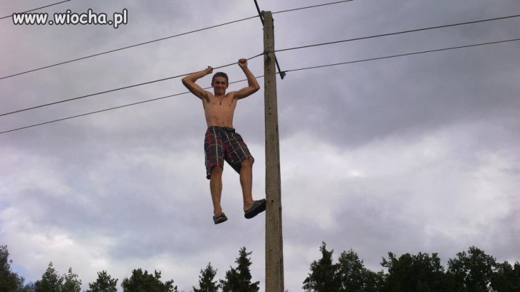 Kozaczek z FB. Mógł się złapać za dwa druty