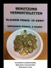 Korzystanie z męskiej ubikacji.