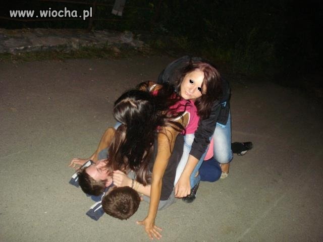 Yyy...
