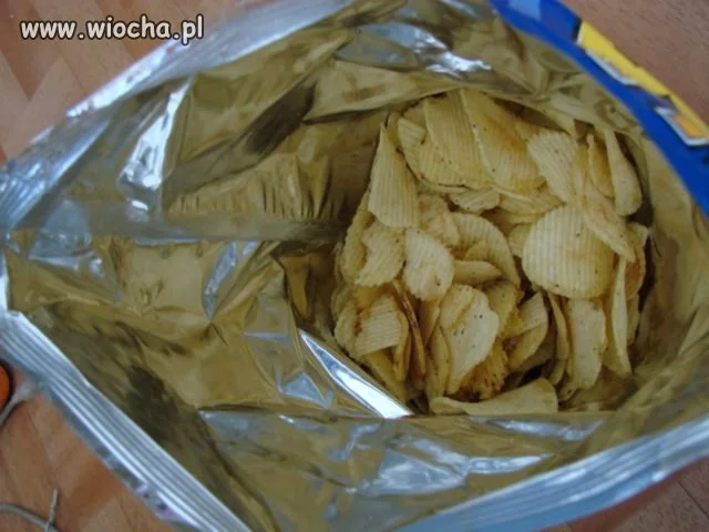 Crunchips TV PAKA zaraz po otwarciu 