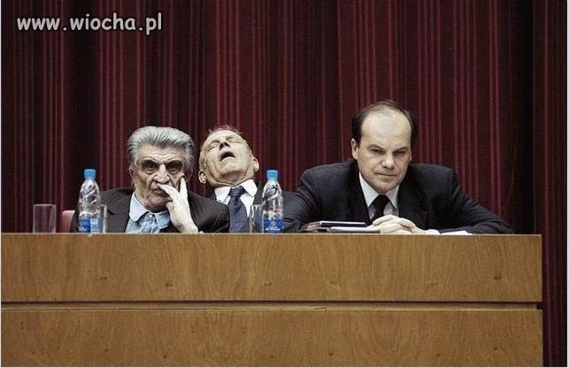 Nudno, śpiąco i do tego wampir jest