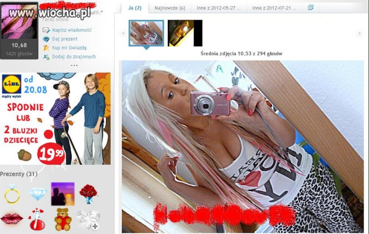Blond włosy są, zdjęcie w lustrze jest, cycki są..