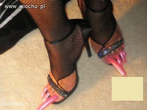 Delikatnie mówiąc, pedicure byłby wskazany...
