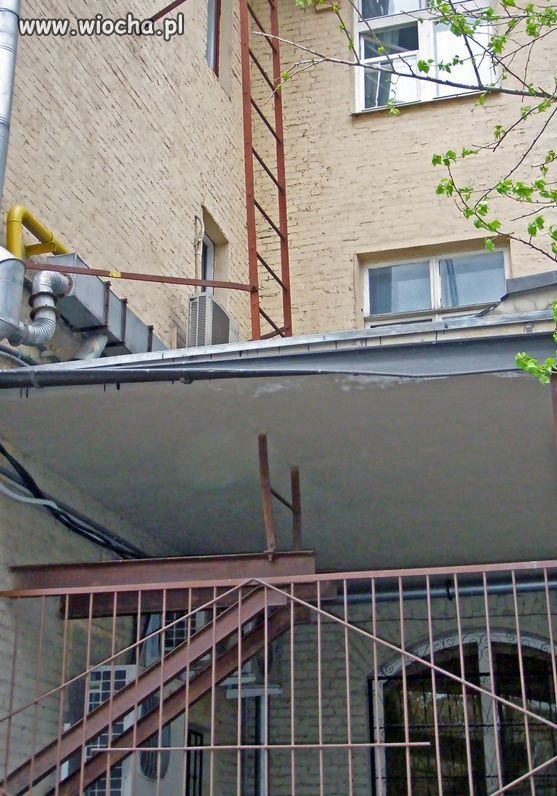 Wyjście awaryjne