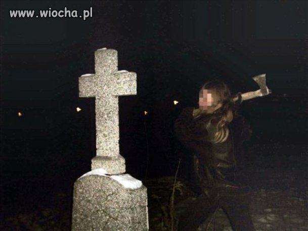 Sataniści zniszczyli groby na cmentarzu