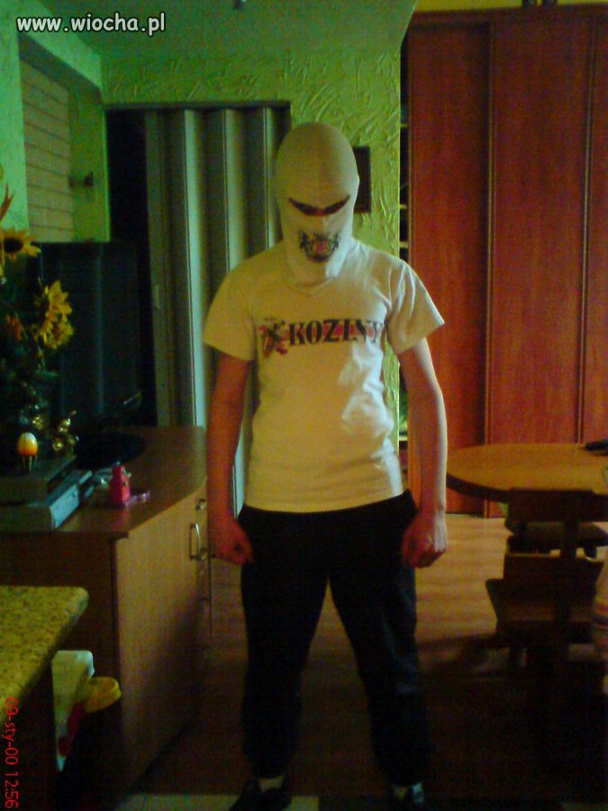 Chuligan na fotka.pl...