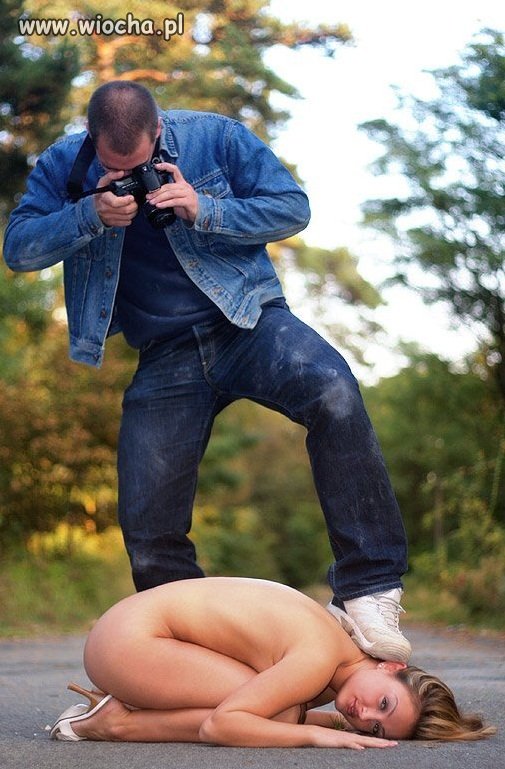 Jakiś pewnie artysta fotograf czy cuś
