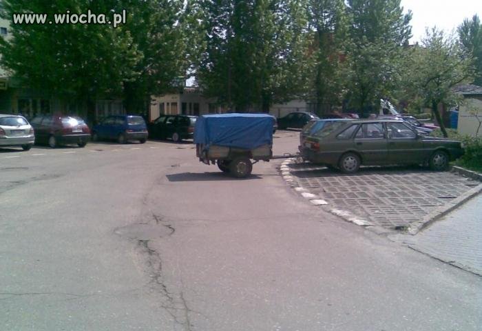Eeee tam z 2m tylko wystaje