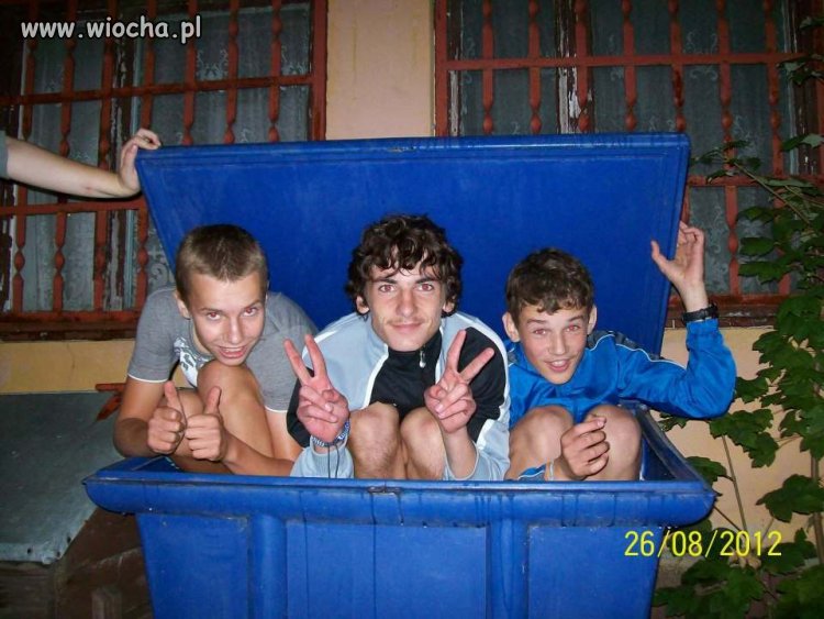 W śmietniku
