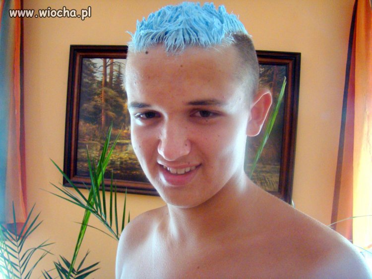 Nie ma to jak wieśniak farbujący się na blond