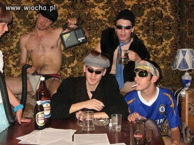 Mega Old School Party jest i DJ z odkurzaczem