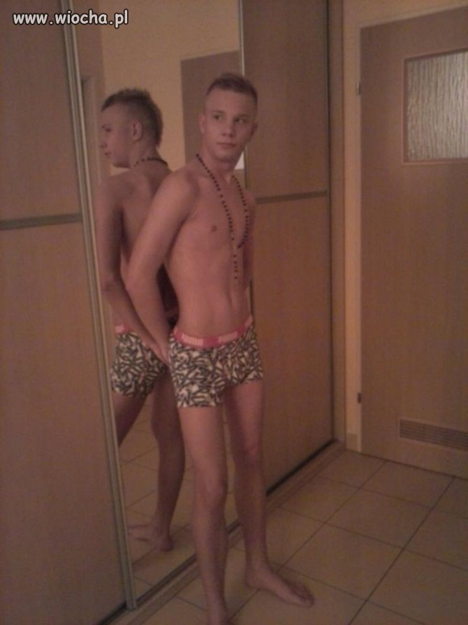 Różaniec na szyi 