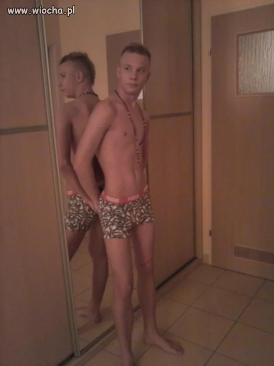Różaniec na szyi 