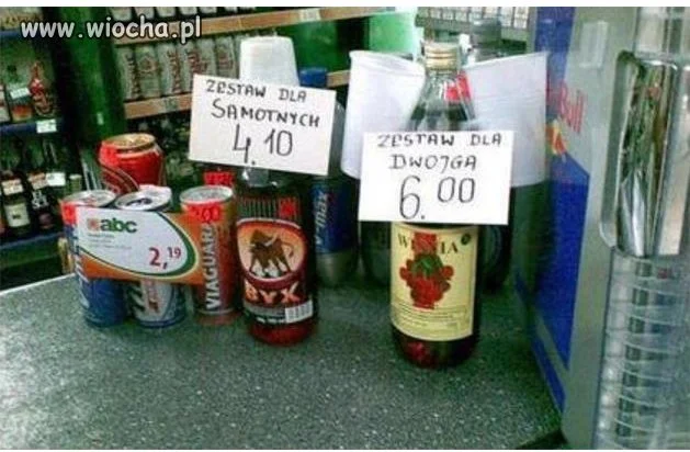 Sklep abc promuje dwa zestawy...