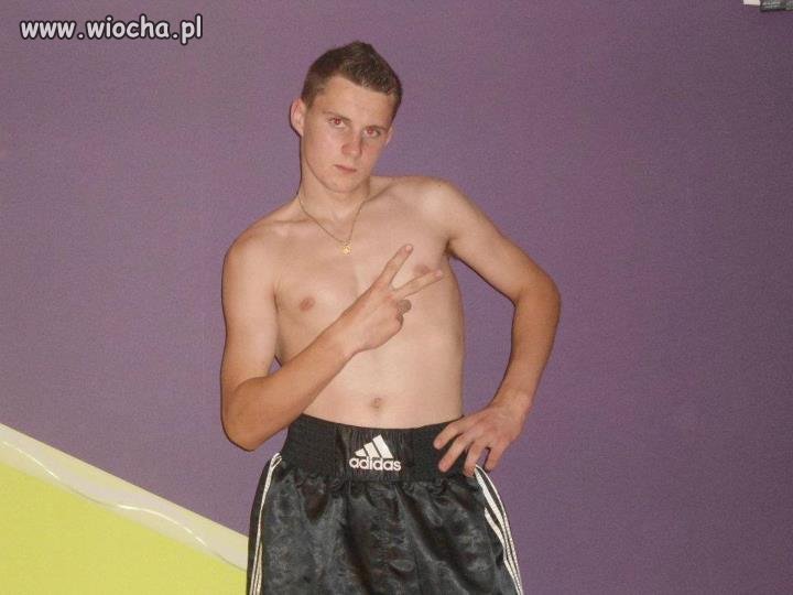 MMA fighter 