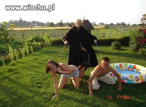 Dzieci trzeba trzymać krótko!