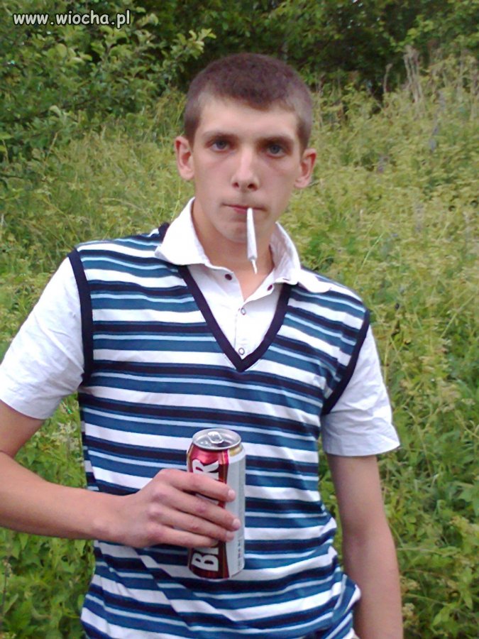 Piwo w ręce ,faja w mordzie