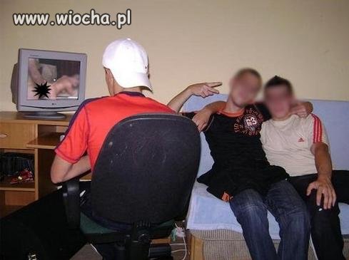 Pamiątkowe zdjęcie z kolegami